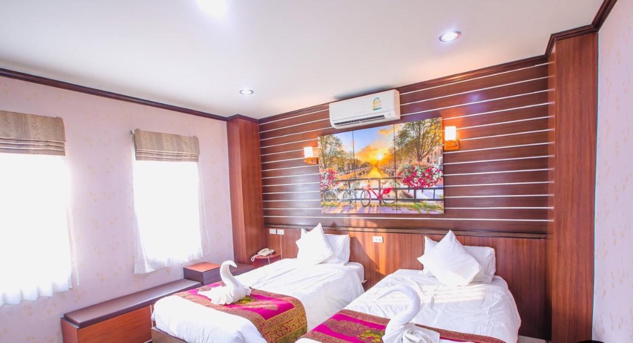 Bander Hotel Phu Khieo エクステリア 写真