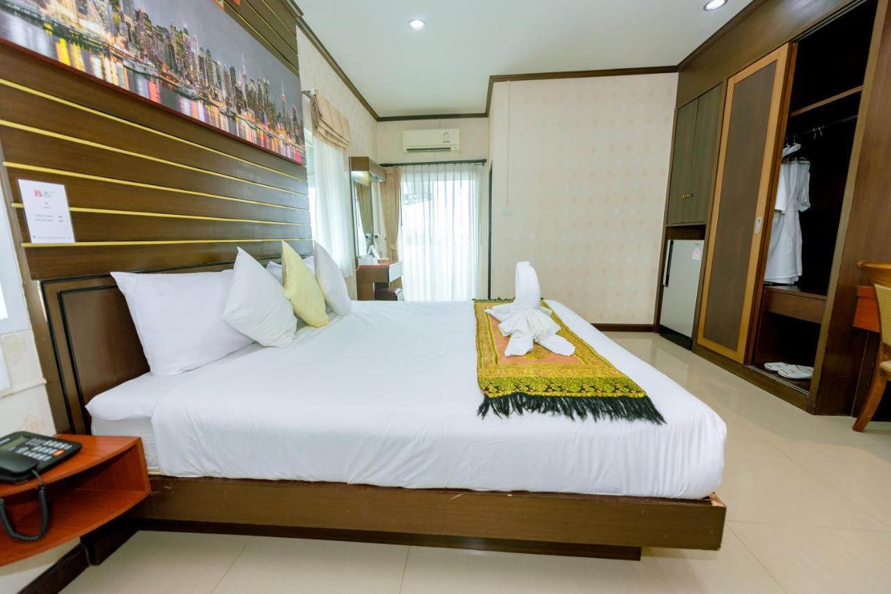 Bander Hotel Phu Khieo エクステリア 写真
